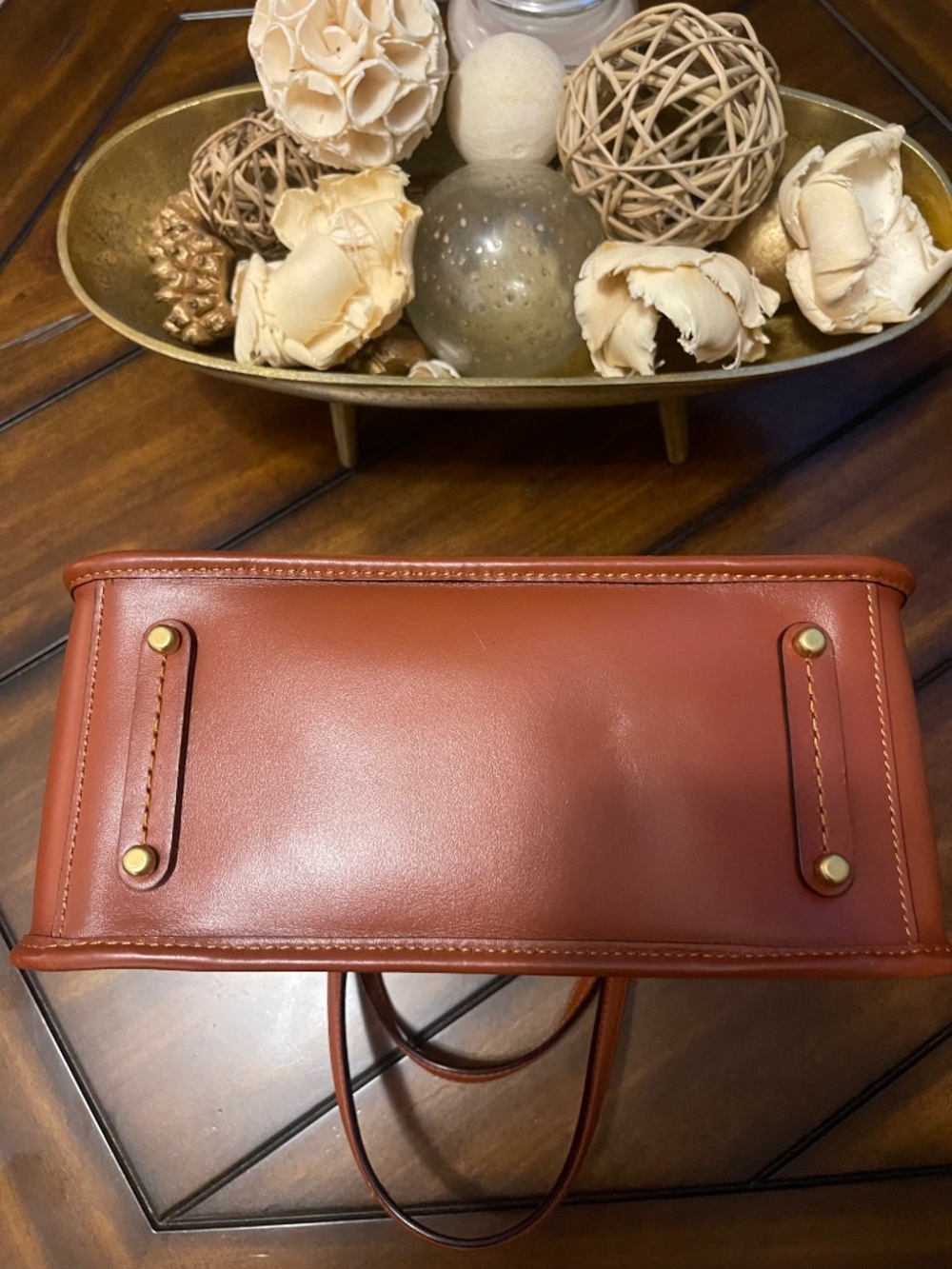 Handbag - Picture 7 of 12